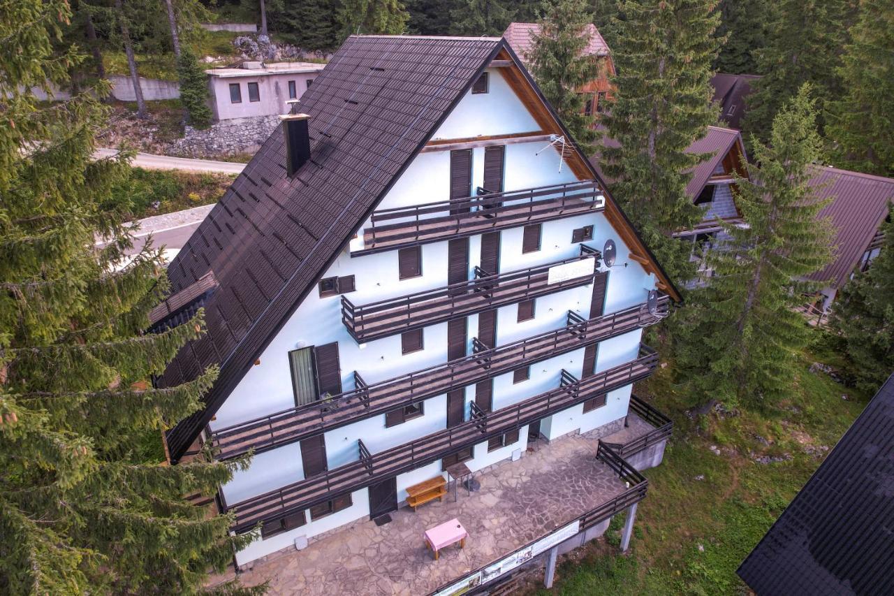 Apartments Bellamonte Vlasic Exterior photo