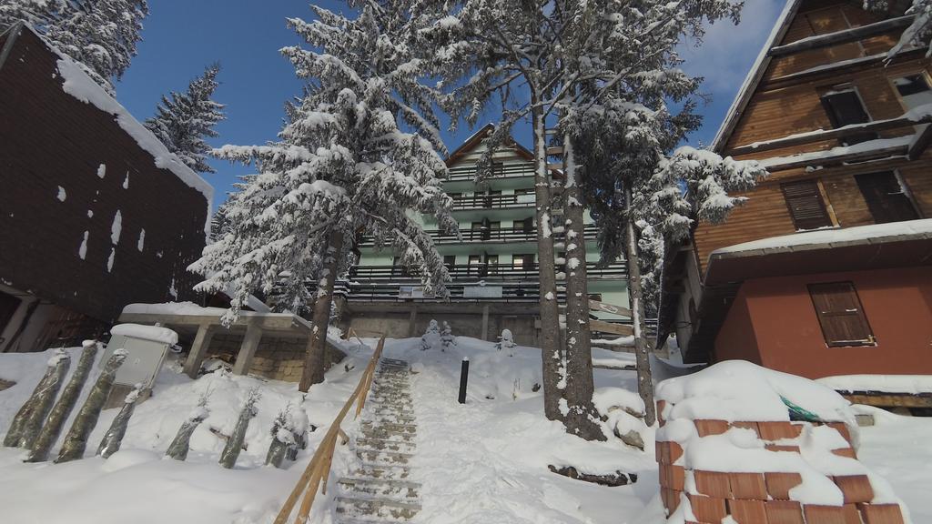Apartments Bellamonte Vlasic Exterior photo